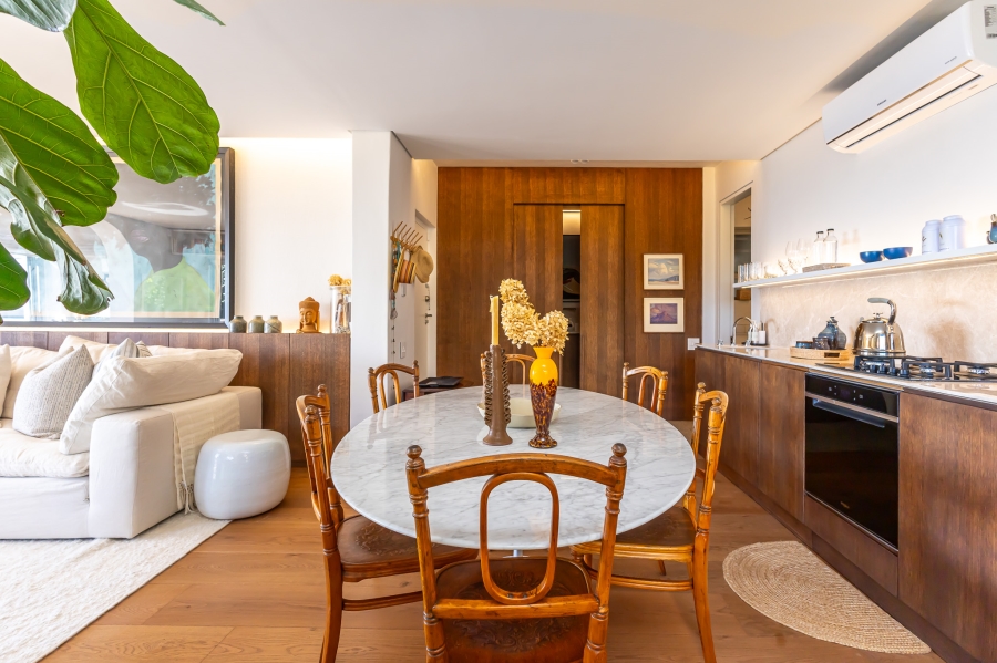 1 Bedroom Property for Sale in Sea Point Western Cape